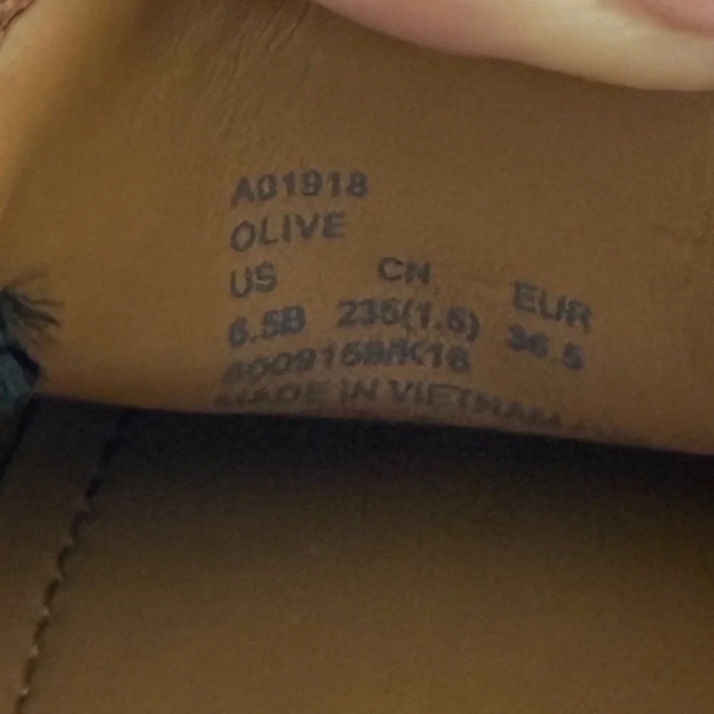 Coach Olive Signature C Monogram Loafers Brown Canvas‎ Driving Shoes Womens 6.5B